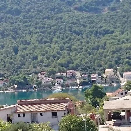 Apartment Lucija *