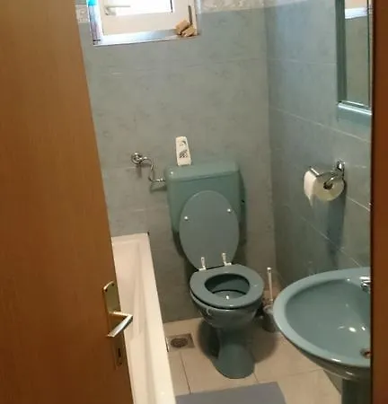 Lucija Apartment *
